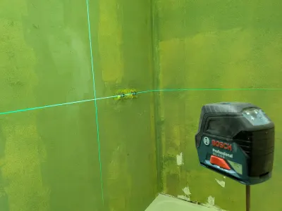 Laser croix Bosch Professional GCL 2-15 G (laser vert, portée 15 m), photo 2 prise par Marwane