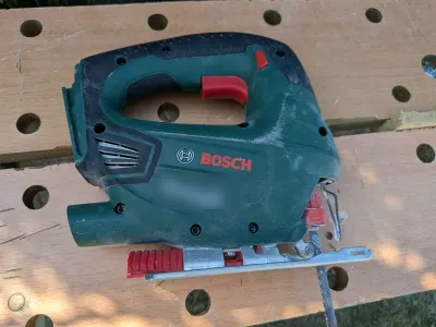 Scie sauteuse sans fil Bosch UniversalSaw 18V-100, photo 5 prise par Marwane