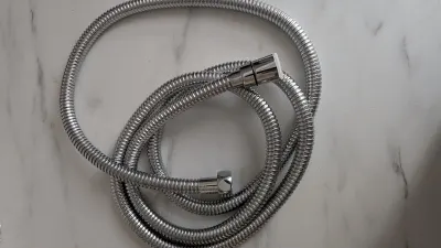 GRIFEMA Flexible de douche 2 m (acier inoxydable, anti-torsion), photo 5 prise par Marwane