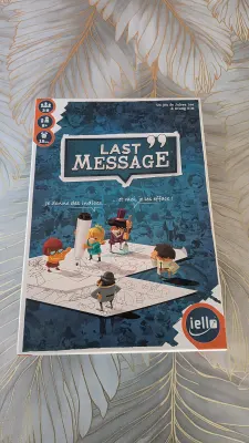 Last Message, jeu d'enquête et de déduction (Iello), photo prise par Marwane