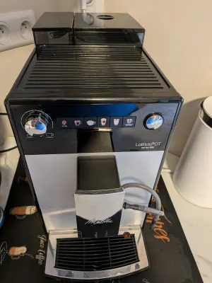 Melitta Latticia One Touch (machine à café à grain, F300-100), photo 2 prise par Marwane