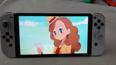 Nintendo Switch OLED (blanche), photo 5 prise par Marwane