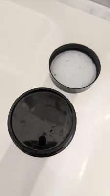 Poudre de charbon actif de coco pour dents (menthe), photo 2 prise par Marwane
