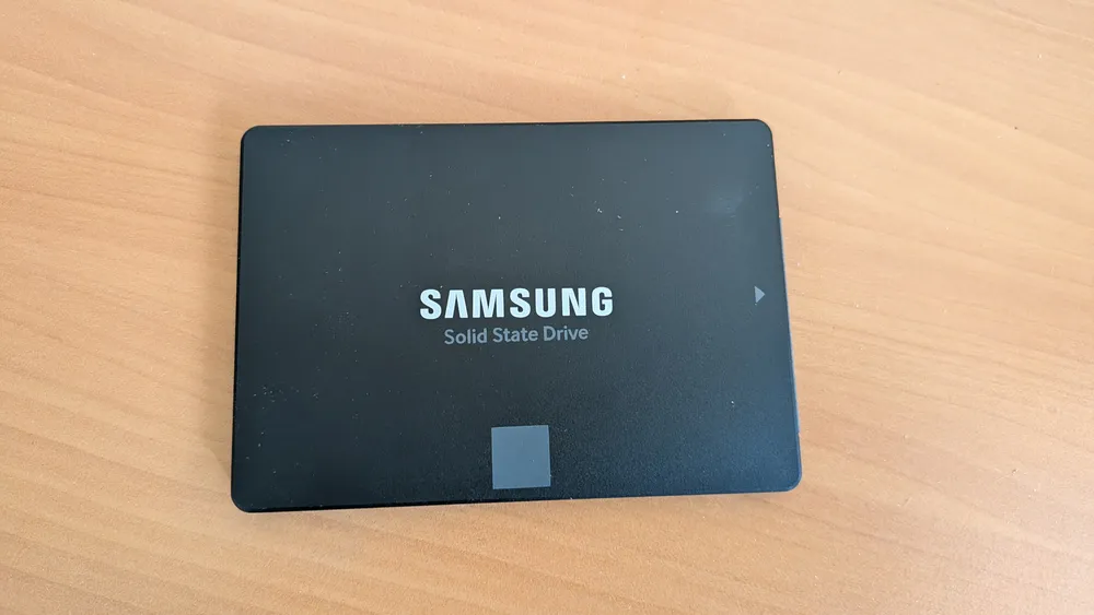 Samsung SSD 870 EVO 500 Go (interne 2.5 pouces), photo 1 prise par Marwane