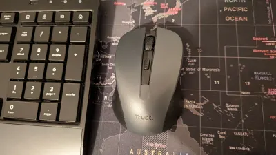 Ensemble clavier et souris sans fil Trust Trezo (AZERTY), photo 4 prise par Marwane