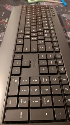 Ensemble clavier et souris sans fil Trust Trezo (AZERTY), photo 5 prise par Marwane