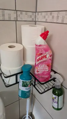 Étagère de douche d'angle sans perçage ZVZM (3 pièces), photo prise par Marwane