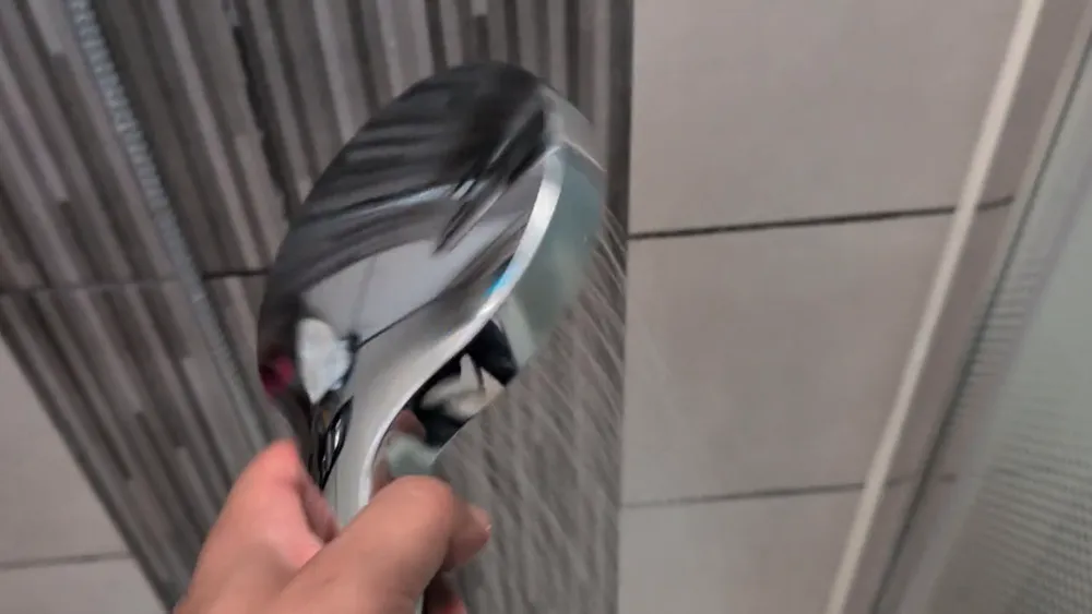 Pommeau de douche haute pression Grifema (4 jets), vidéo 1 filmée par Marwane