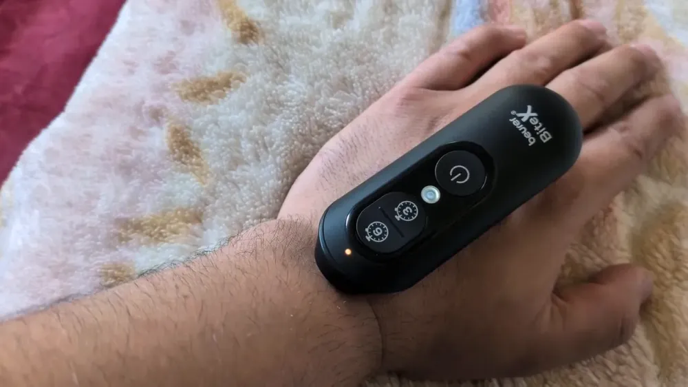 Stylo anti-moustique Beurer BiteX Max Deep Black, vidéo 1 filmée par Marwane