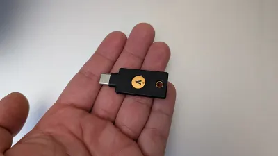 Yubico YubiKey 5C NFC (clé de sécurité FIDO, USB-C et NFC), photo 2 prise par Marwane
