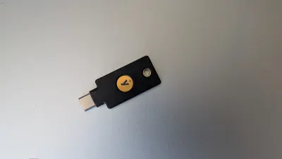 Yubico YubiKey 5C NFC (clé de sécurité FIDO, USB-C et NFC), photo prise par Marwane