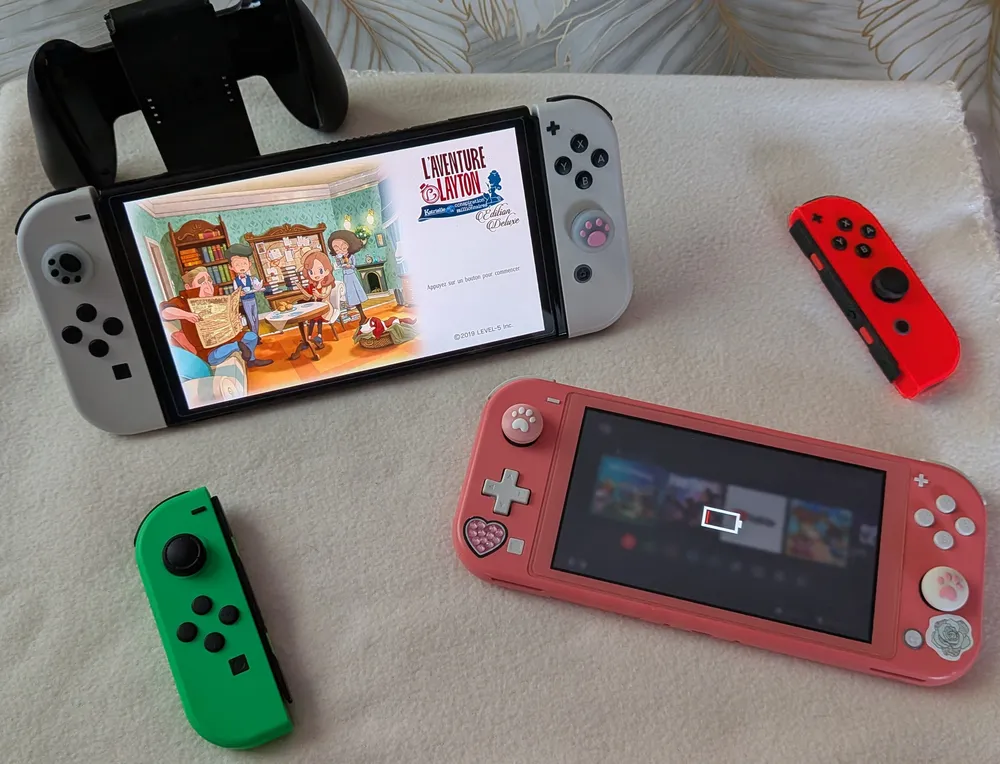 Nintendo Switch OLED (blanche), photo 7 prise par Marwane