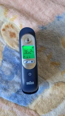 Thermomètre auriculaire Braun ThermoScan 7+ connect, photo prise par Marwane