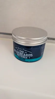 Pommade coiffante à l'eau The Bluebeards Revenge (100 ml), photo prise par Marwane