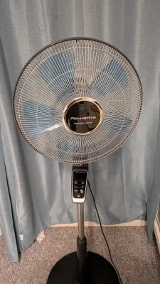 Ventilateur sur pied Rowenta Turbo Silence Extreme (VU5677), photo 5 prise par Marwane
