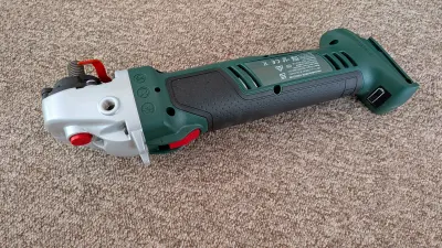 Meuleuse d'angle sans fil Bosch AdvancedGrind 18V-80, photo 5 prise par Marwane