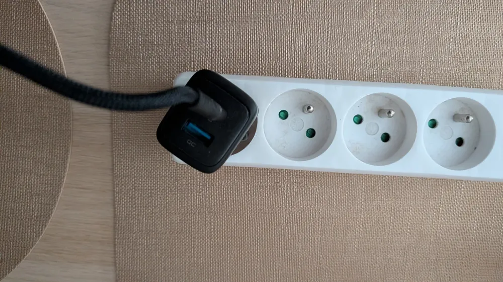 Chargeurs USB-C 30W 2 ports INIU (lot de 2 + câbles), photo 3 prise par Marwane