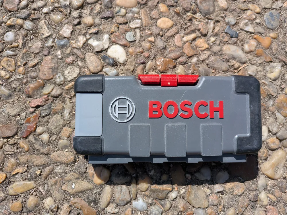 Coffret de 15 lames de scie sabre Bosch (bois et métal, Toughbox), photo 2 prise par Marwane