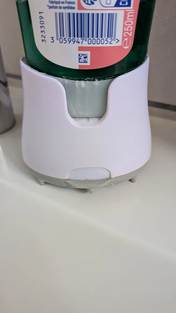Dettol No-Touch Kit distributeur automatique de savon (avec 2 recharges), photo 2 prise par Marwane