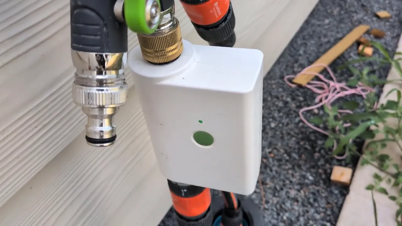 Programmateur d'arrosage connecté Meross MST100 (WiFi), image de la vidéo filmée par Marwane